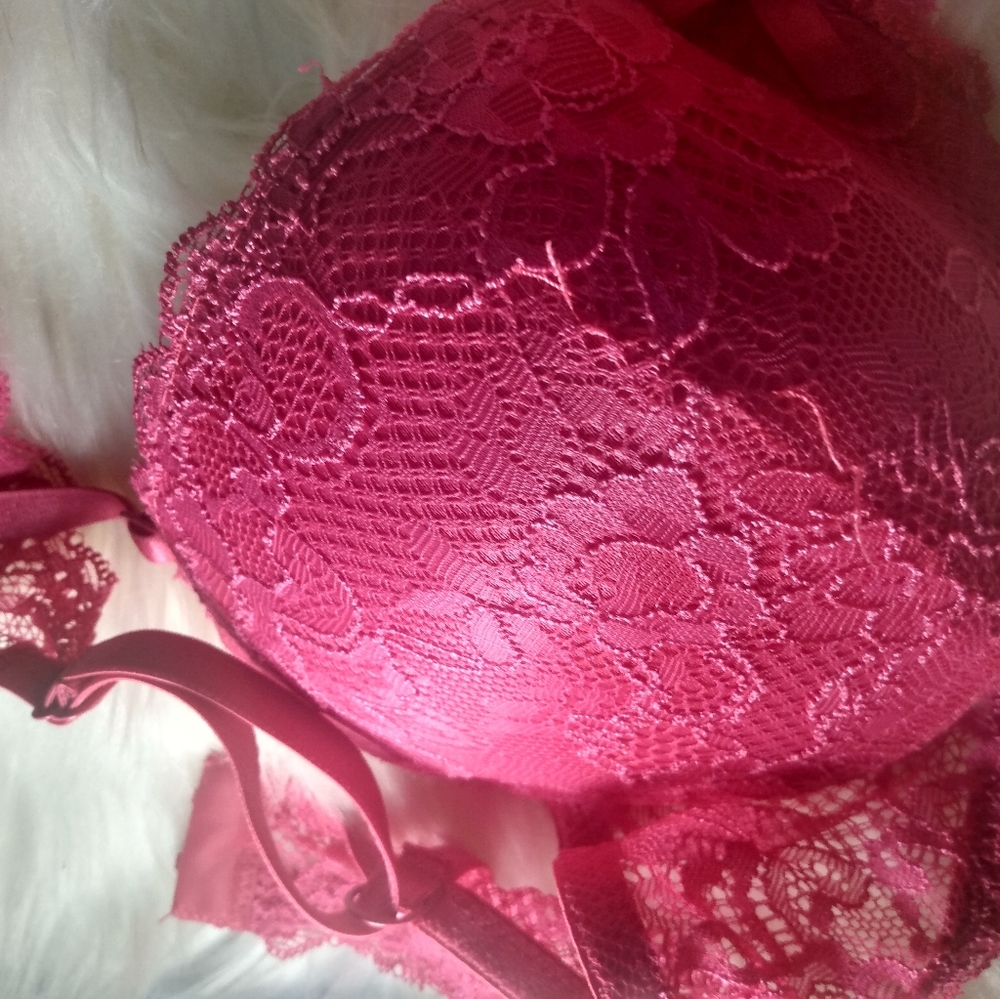 Bra - Picture 7 of 9
